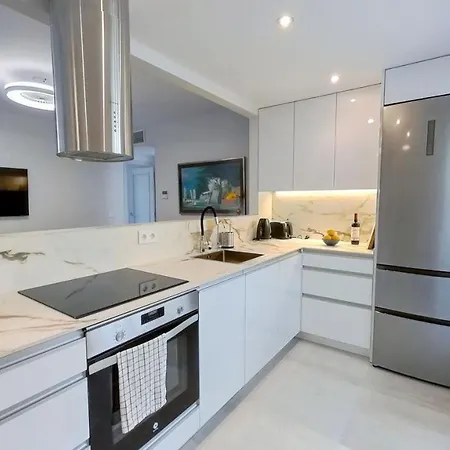 Luxurious 2 Bed Penthouse Atico *