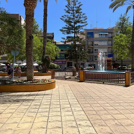 公寓 Luxurious 2 Bed Penthouse Atico 托雷维耶哈